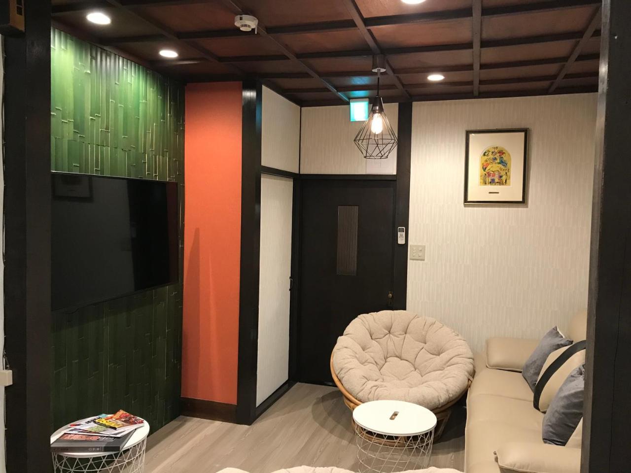 Family House Apartment Осака Екстериор снимка